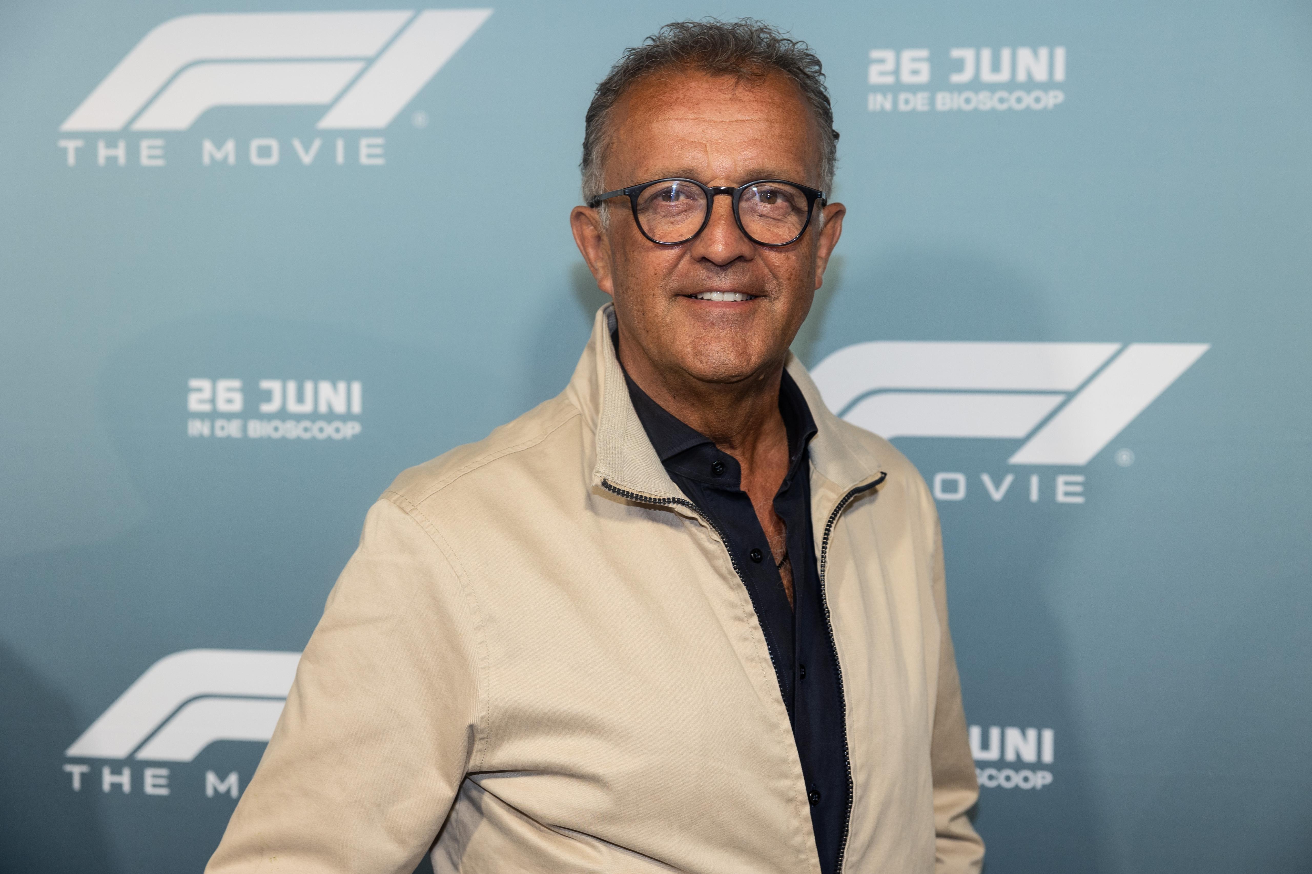 Jack Plooij op de rode loper bij de première van de f1 film 