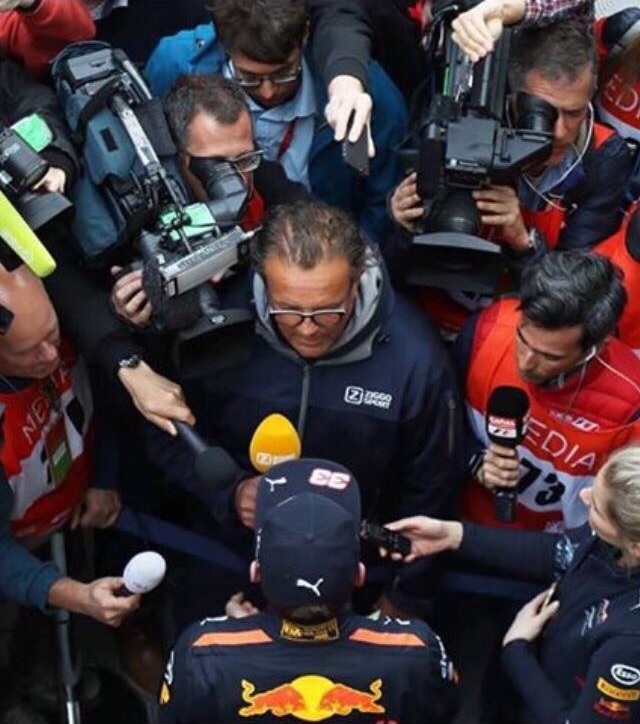 Jack Plooij interviewt Max Verstappen